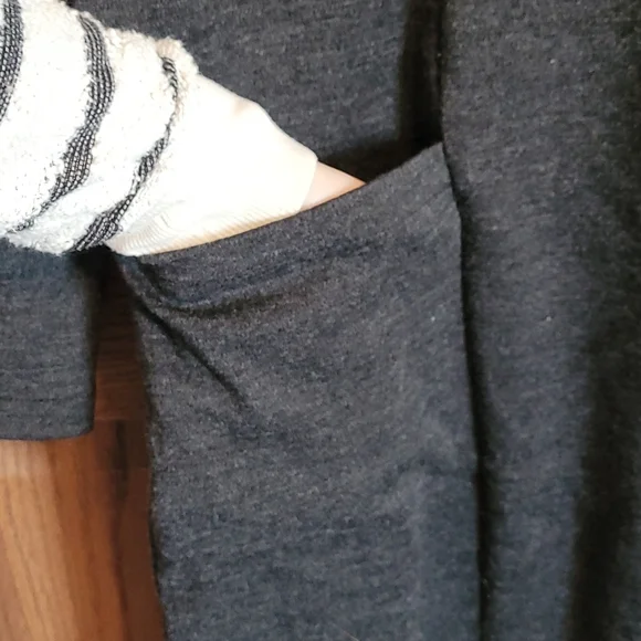 XS Wool Charcoal Dress with large pockets! - Picture 3 of 6
